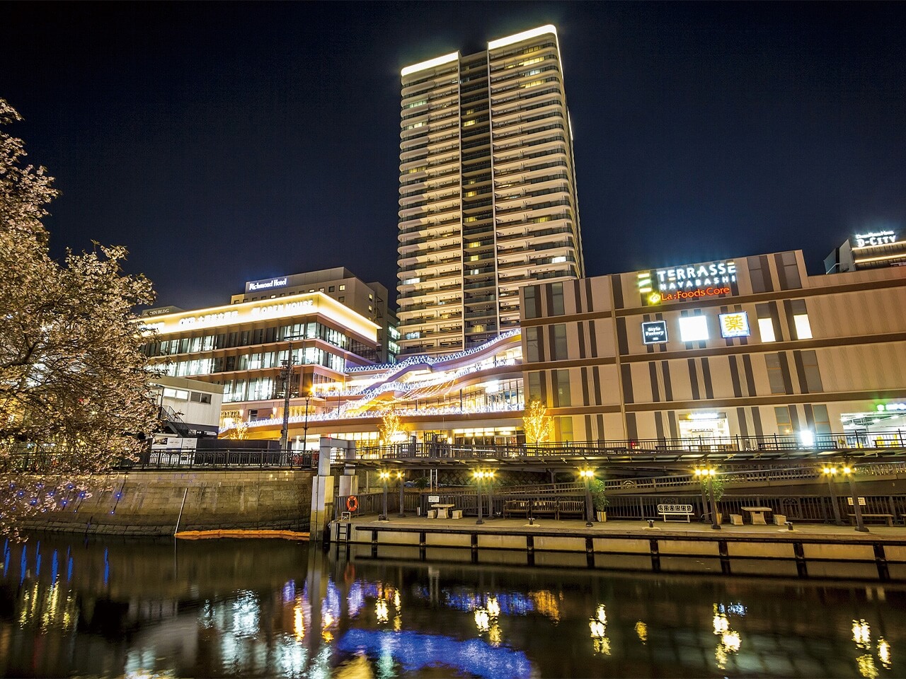 テラッセ納屋橋